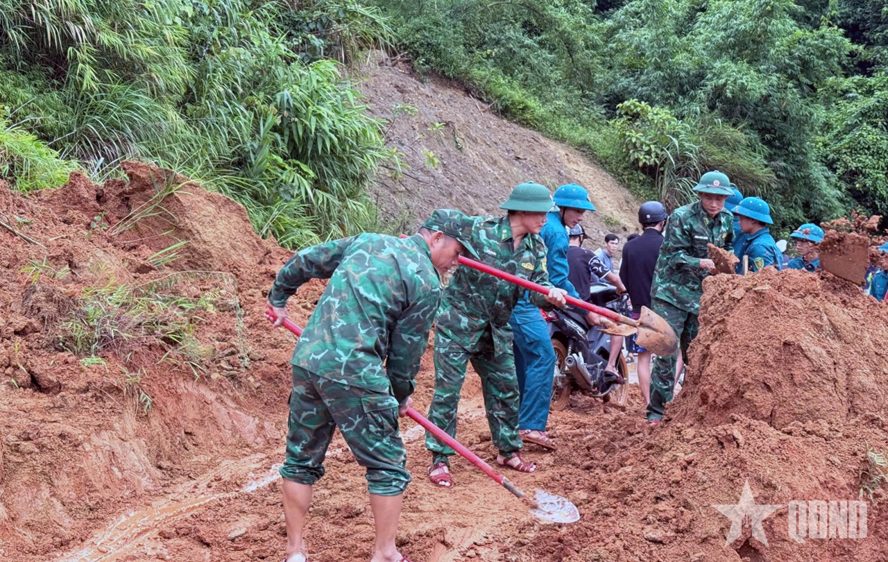 Thanh Hóa: LLVT cùng cấp ủy, chính quyền chủ động ứng phó mưa lũ